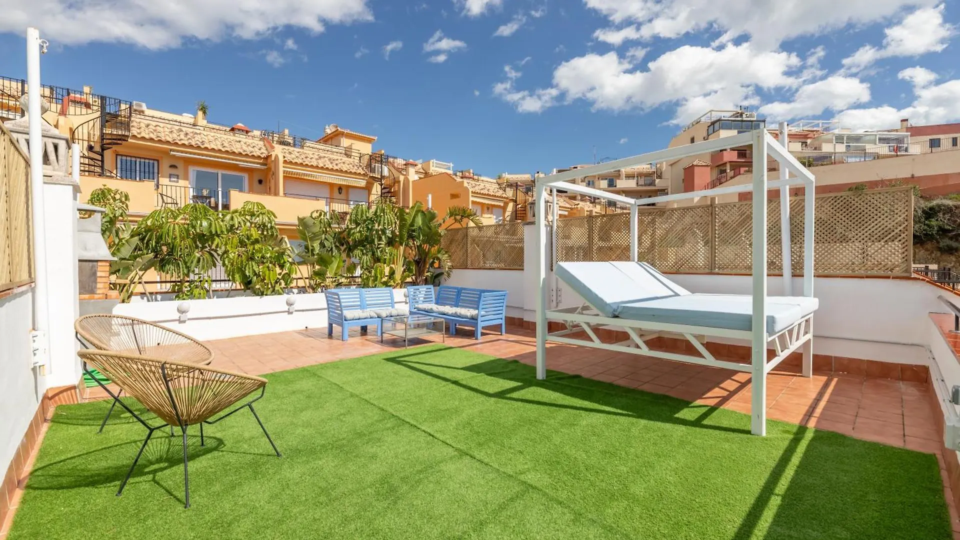 Vb Carvajal Sea Views 2Br Penthouse Apartment Benalmadena