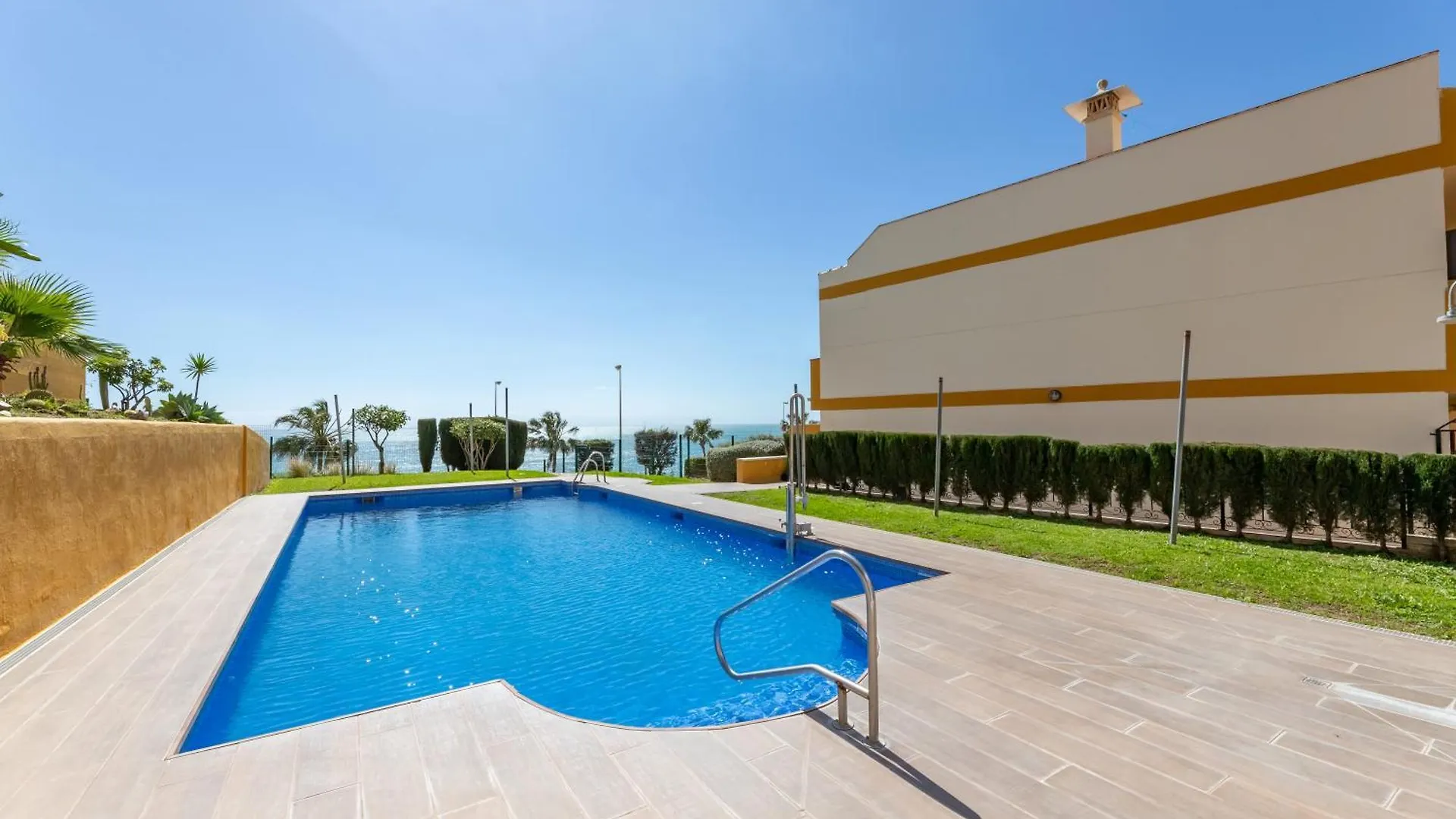 Vb Carvajal Sea Views 2Br Penthouse Apartment Benalmadena